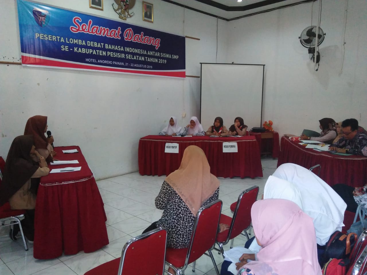 Disdikbud adakan Lomba Debat Bahasa Indonesia Antar Siswa SMP se Kabupaten Pesisir Selatan
