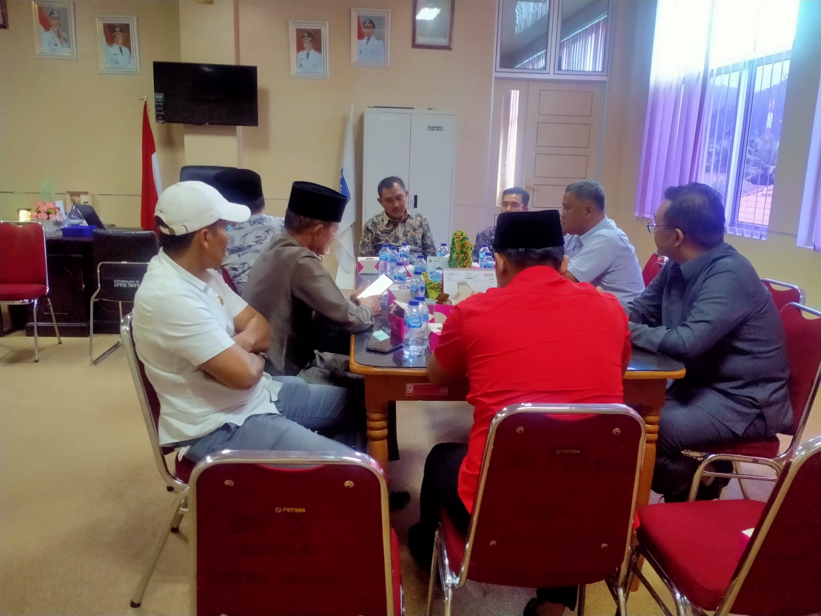 Komisi II DPRD Kota Solok melaksanakan Kunjungan Kerja ke Disdikbud Pessel